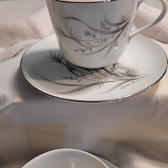 Castlecourt Fine China Wheat Spray Japan Cup & Saucer Set Of 4 - Picture 2 of 11